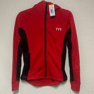 NWT TYR Warm Up Jacket  Red and Black Zip-Up Hooded - Size XS (Youth Large)